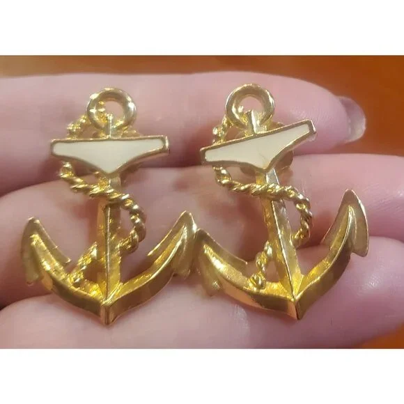 Anchor Gold Tone Nautical Theme Earrings Dangle Metal Fashion Jewelry 1.25" - Picture 1 of 5
